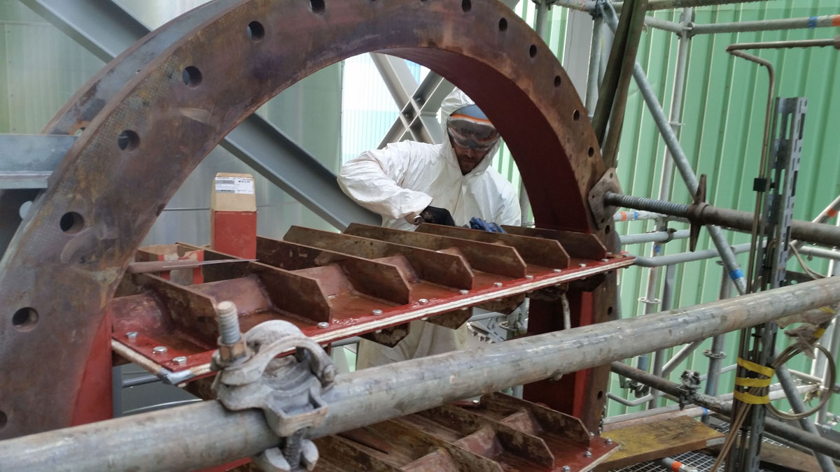 Company services industrial valves from Germany